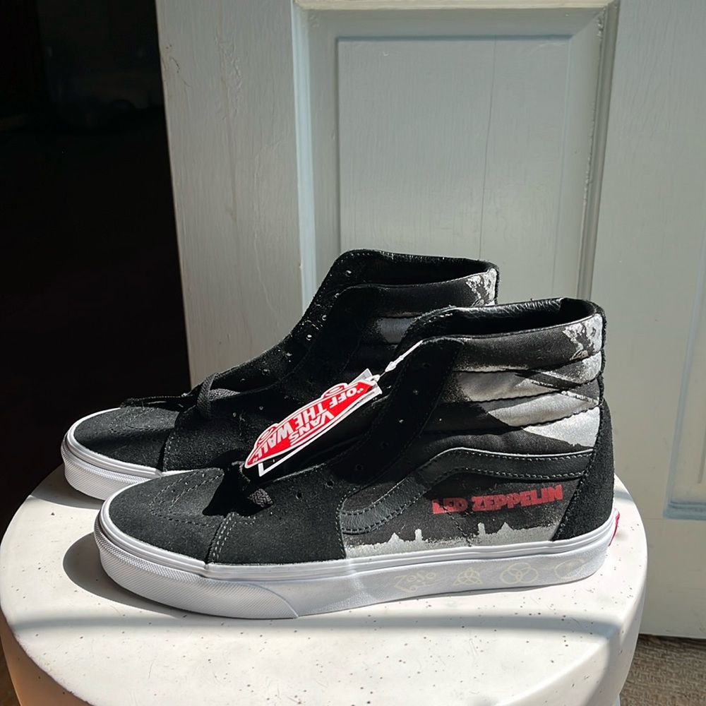 NWT Vans Led Zeppelin x Era 50th Anniversary Sk8-Hi